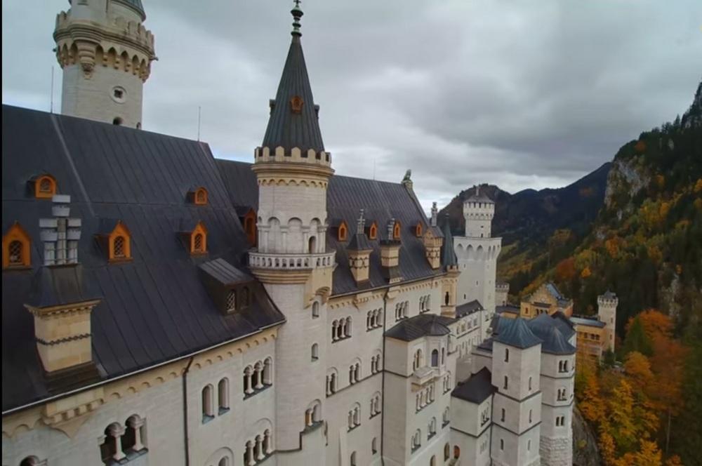 Замок Нойшванштайн