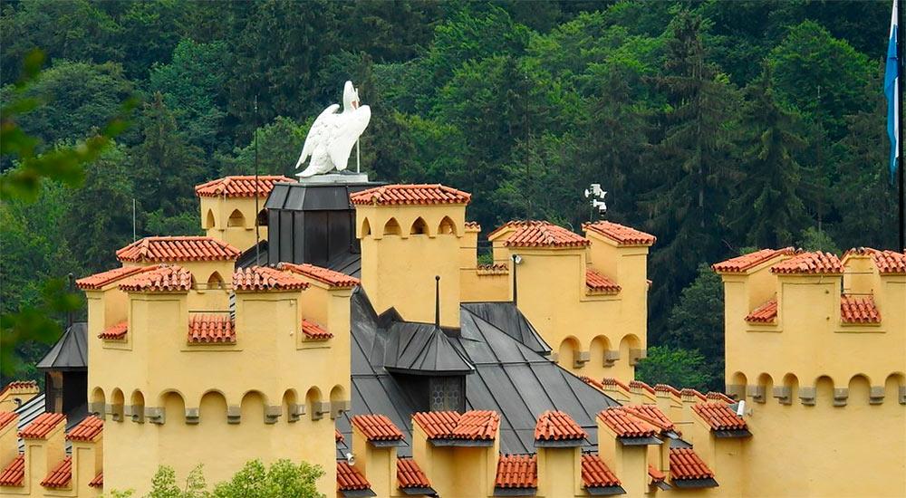 Фальцева покрівля замку Хоеншванґау