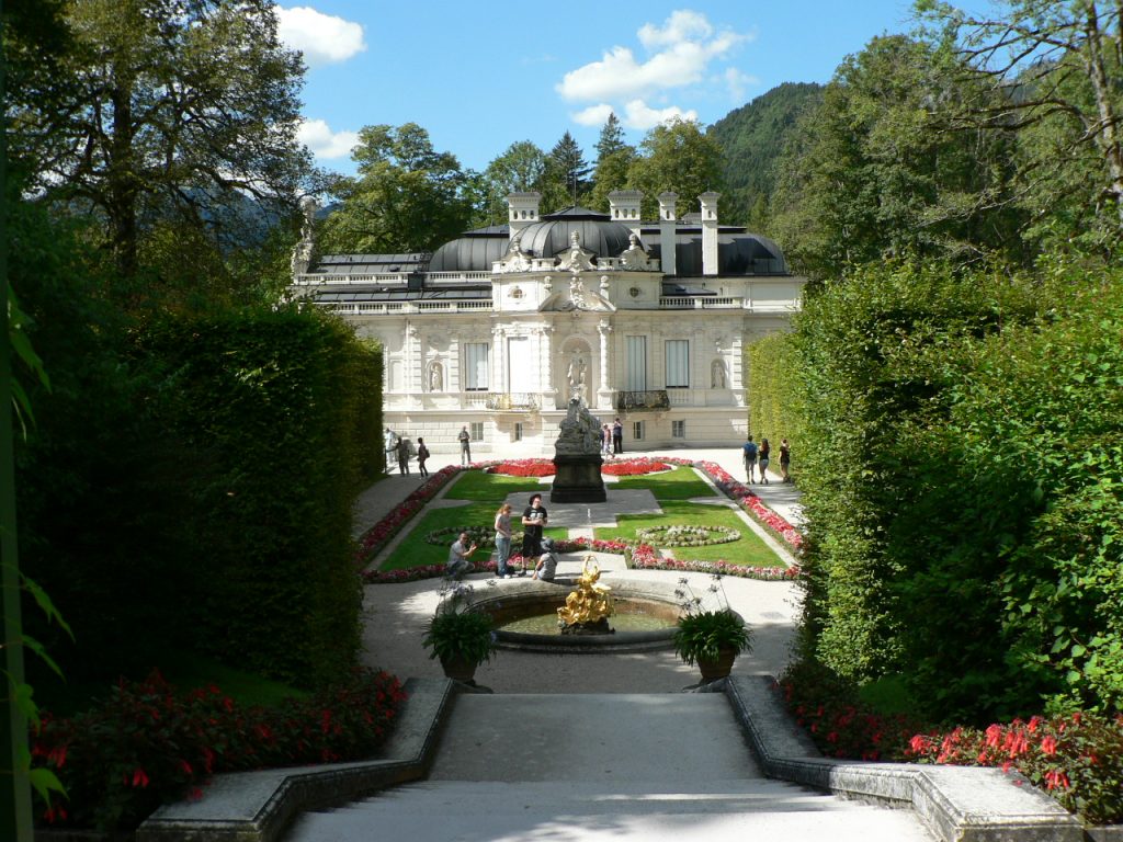 Замок Ліндергоф