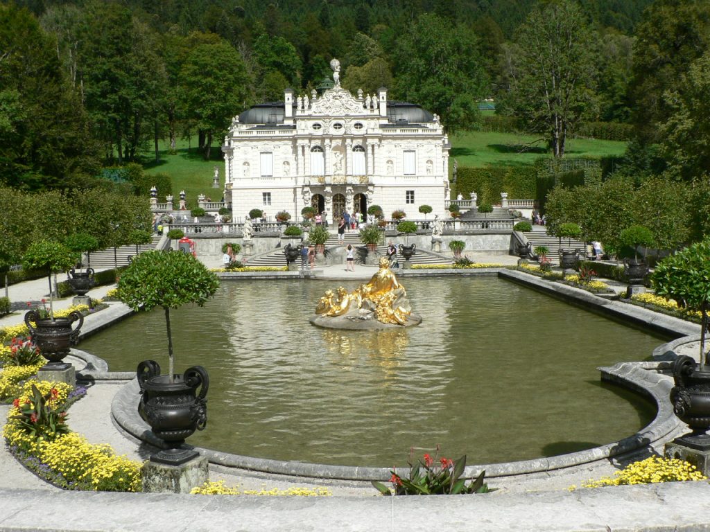 Замок Ліндергоф