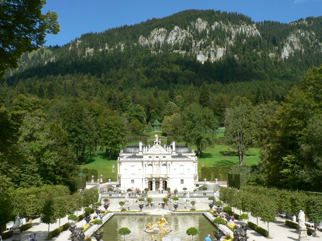 Замок Ліндергоф